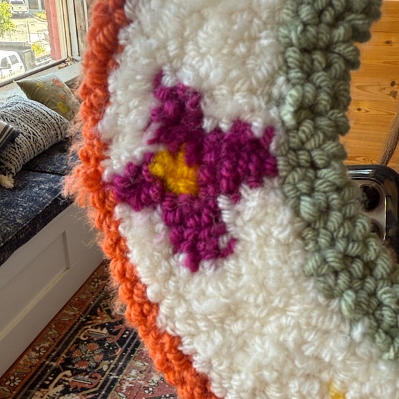 Handmade Tufted Mirror - Picture 6 of 7